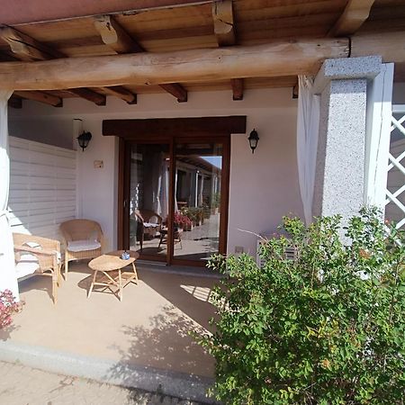 Case Vacanze Nioleo - Apartments And Pool ซินิสโกลา ภายนอก รูปภาพ