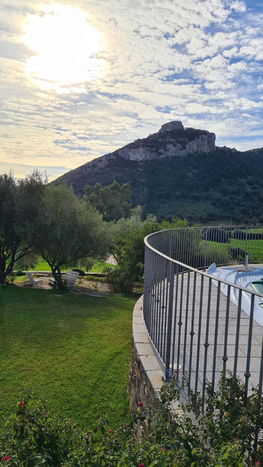Case Vacanze Nioleo - Apartments And Pool ซินิสโกลา ภายนอก รูปภาพ