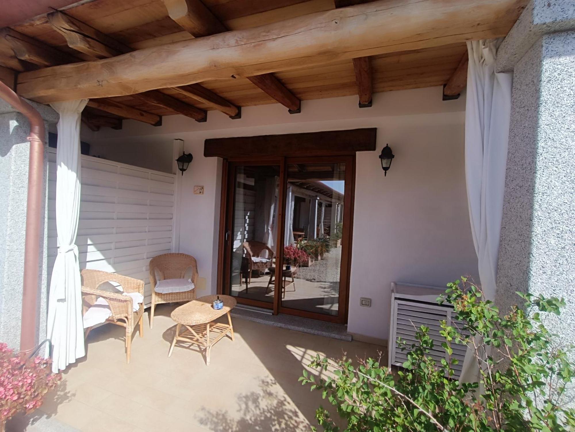 Case Vacanze Nioleo - Apartments And Pool ซินิสโกลา ภายนอก รูปภาพ
