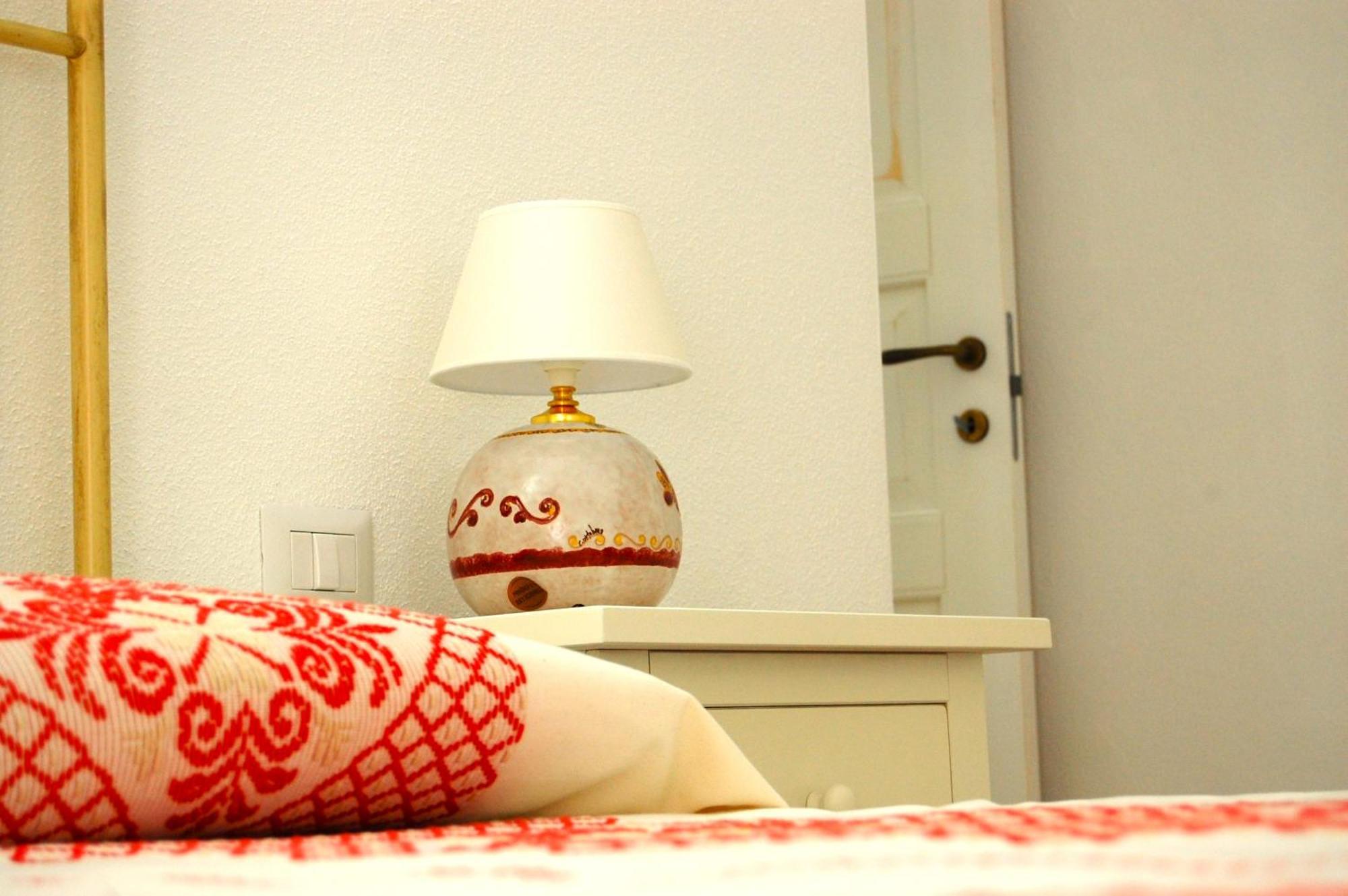 Case Vacanze Nioleo - Apartments And Pool ซินิสโกลา ภายนอก รูปภาพ