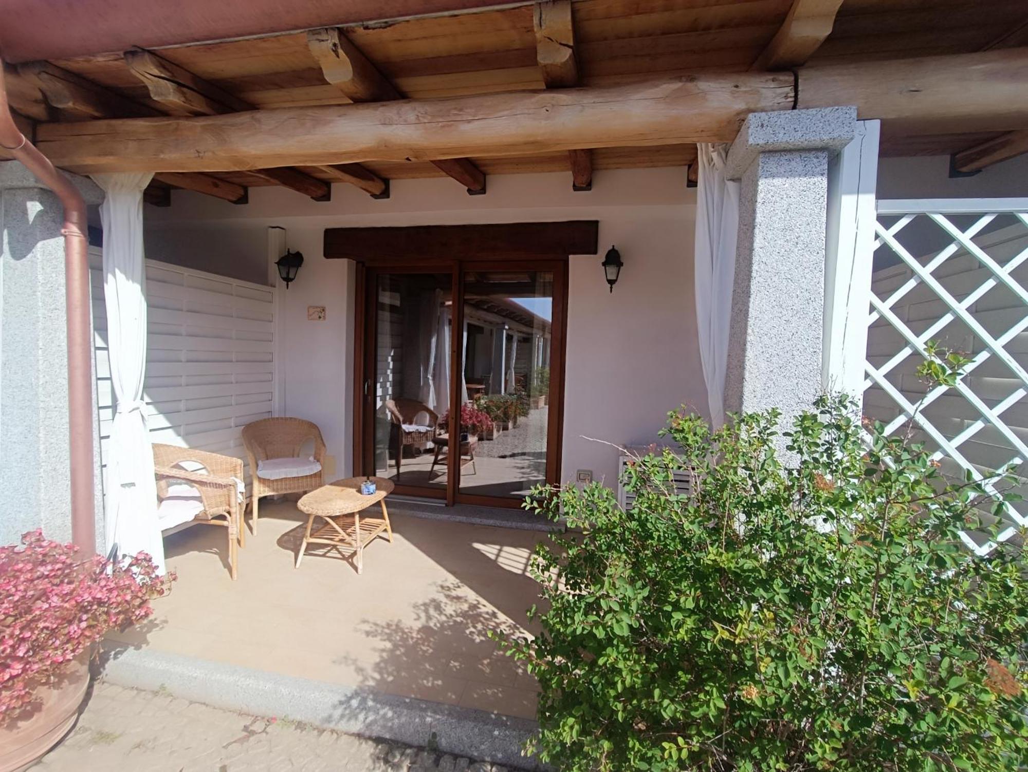 Case Vacanze Nioleo - Apartments And Pool ซินิสโกลา ภายนอก รูปภาพ