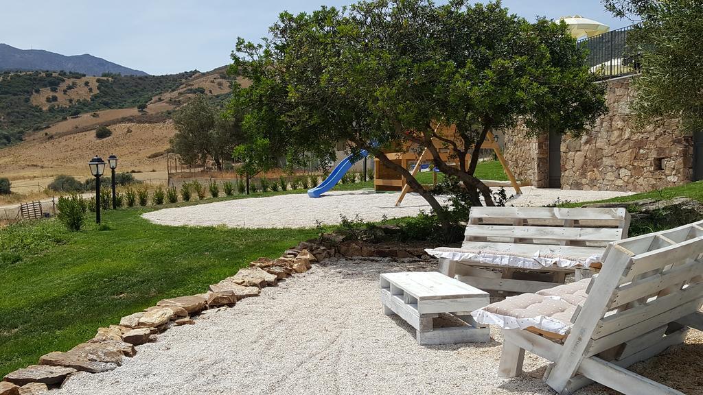 Case Vacanze Nioleo - Apartments And Pool ซินิสโกลา ภายนอก รูปภาพ